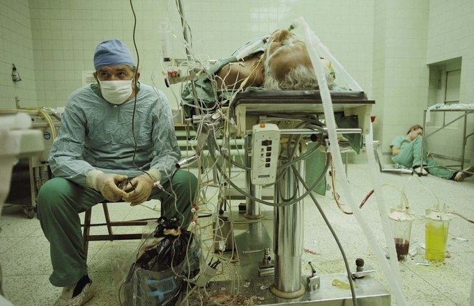 Dr. Zbigniew Religa after performing a 23 hour heart transplant surgery